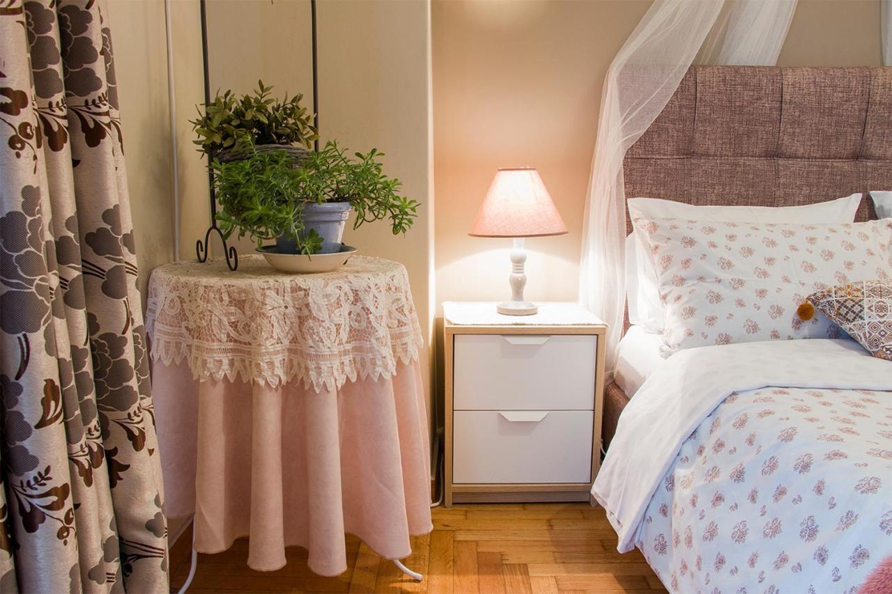 City Stay Close To The Metro A Charming Flat Athens Ngoại thất bức ảnh